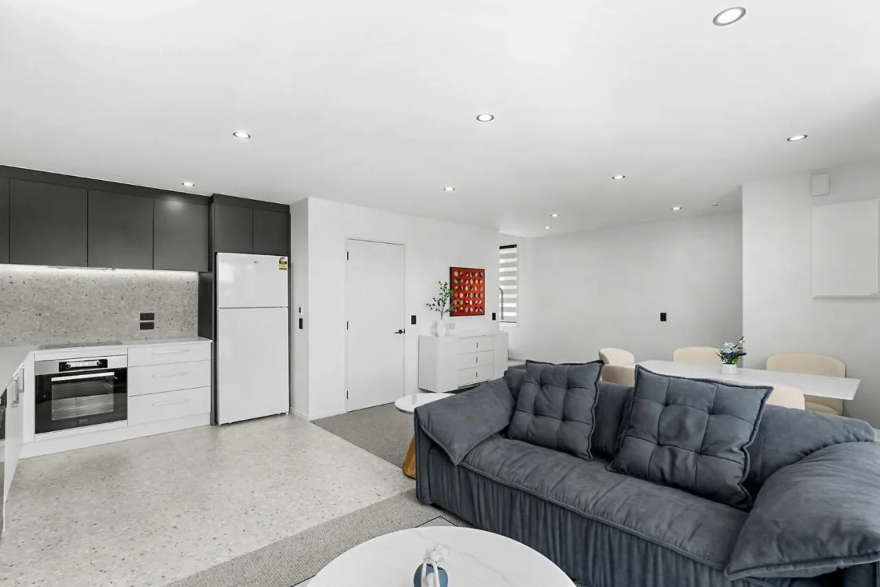 Cbd Contemporary Comfort Townhouse 2 Bed 2Bath Christchurch